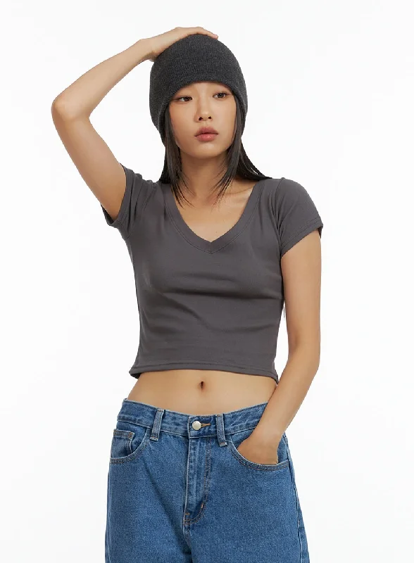 Basic V-Neck Crop Tee IL409