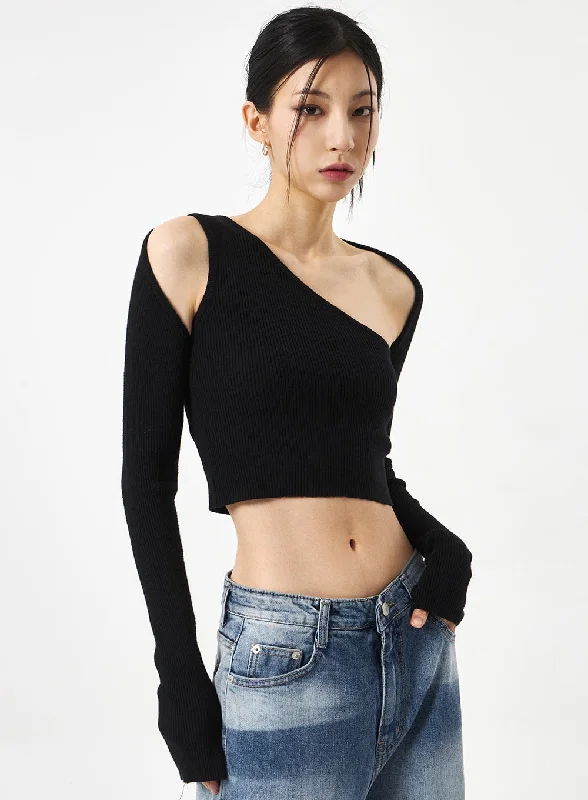 Sequin - Embellished Women's Crop Top in Black for a Glamorous Party LookTop And Bolero Set CA312 Sequin - Embellished Women's Crop Top in Black for a Glamorous Party LookTop And Bolero Set CA312