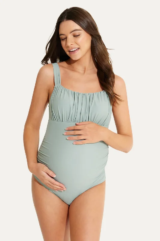 Women's Plaid Patterned One - Pieces in Red and Black for a Classic Fall LookOne Piece Ruching Front Maternity Swimsuit | Back Bow Knot Pregnancy Swimwear Women's Plaid Patterned One - Pieces in Red and Black for a Classic Fall LookOne Piece Ruching Front Maternity Swimsuit | Back Bow Knot Pregnancy Swimwear