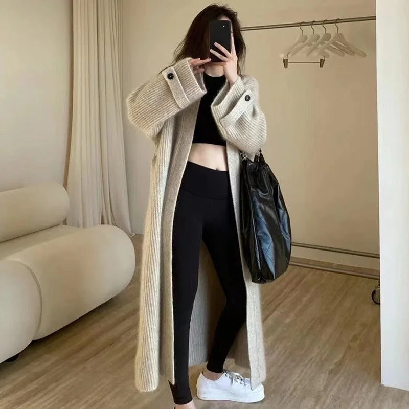 Plus Size Women's Oversized Chunky Knit SweatersMid-length knitted soft glutinous Korean style long sweater