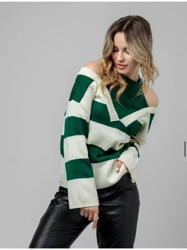 Mock Neck Women's Alpaca Wool Sweaters in Earth TonesKorean chic winter retro western-style halter neck off-shoulder color striped long-sleeved knitted sweater for women Mock Neck Women's Alpaca Wool Sweaters in Earth TonesKorean chic winter retro western-style halter neck off-shoulder color striped long-sleeved knitted sweater for women