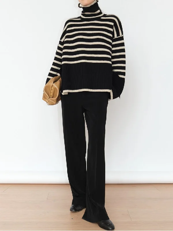 Black background with light stripes