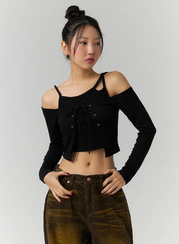 Striped Women's Crop Top in Navy and White for a Nautical and Timeless StyleSeamless Cut-Out Drawstring Top CD304 Striped Women's Crop Top in Navy and White for a Nautical and Timeless StyleSeamless Cut-Out Drawstring Top CD304