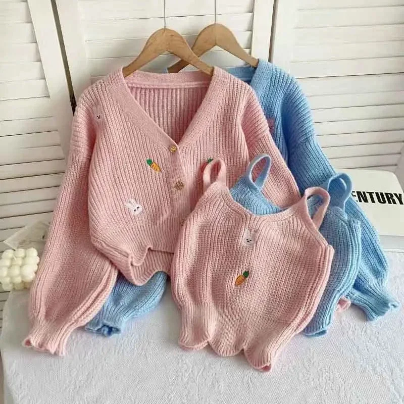 High - Low Hem Women's Cashmere - Blended SweatersAmaya Statement Woolen Tops with Sweater High - Low Hem Women's Cashmere - Blended SweatersAmaya Statement Woolen Tops with Sweater