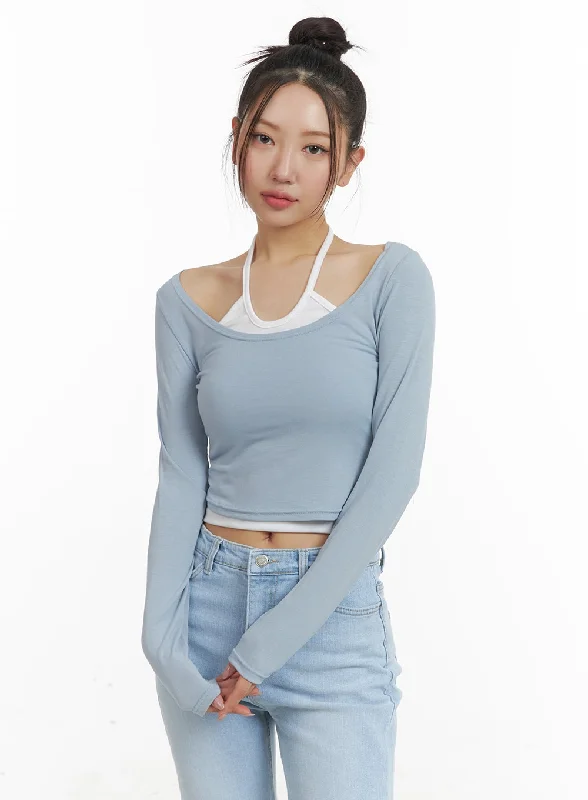Velvet Women's Crop Top in Purple for a Luxurious and Rich - Hued Winter LookCold Shoulder Halter Long Sleeve Top OA402 Velvet Women's Crop Top in Purple for a Luxurious and Rich - Hued Winter LookCold Shoulder Halter Long Sleeve Top OA402