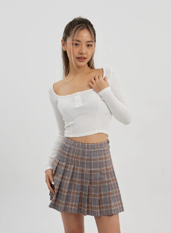 Striped Women's Crop Top in Navy and White for a Nautical and Timeless StyleSquare Neck Button Cropped Long Sleeve Top CJ325 Striped Women's Crop Top in Navy and White for a Nautical and Timeless StyleSquare Neck Button Cropped Long Sleeve Top CJ325
