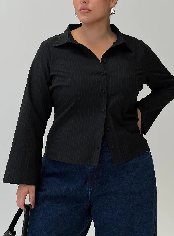 Cropped Women Long Sleeve Top to Pair with High - Waisted BottomsAnni Pinstripe Shirt Black Curve Cropped Women Long Sleeve Top to Pair with High - Waisted BottomsAnni Pinstripe Shirt Black Curve