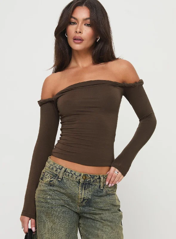 Plus Size Women Long Sleeve Top for a Flattering and Comfortable FitDusky Long Sleeve Top Khaki Plus Size Women Long Sleeve Top for a Flattering and Comfortable FitDusky Long Sleeve Top Khaki