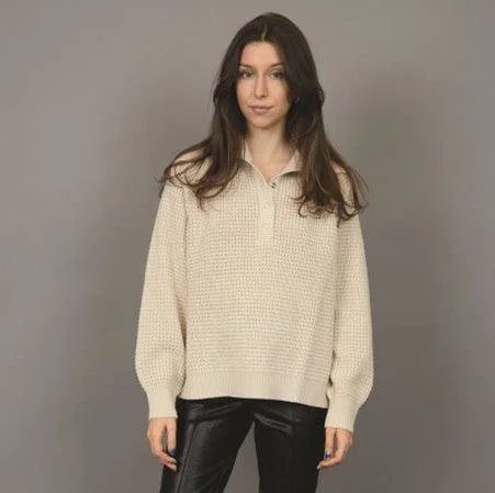 Calliope Long Raglan Sleeve Turtneck Top