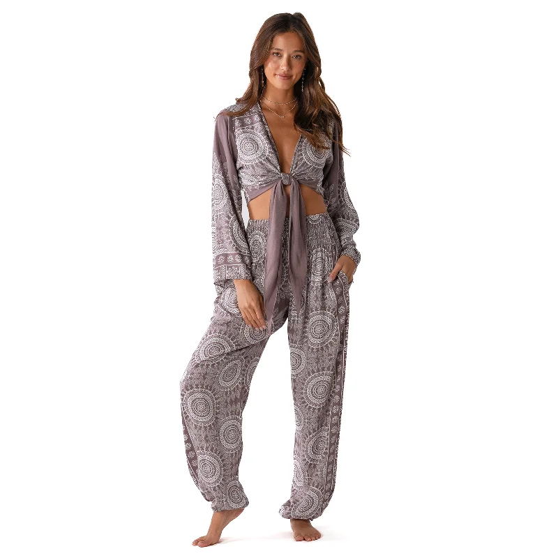Ribbed Women Long Sleeve Top with a Textured AppealNosara Daydreamer Top + Harem Pants Set Ribbed Women Long Sleeve Top with a Textured AppealNosara Daydreamer Top + Harem Pants Set