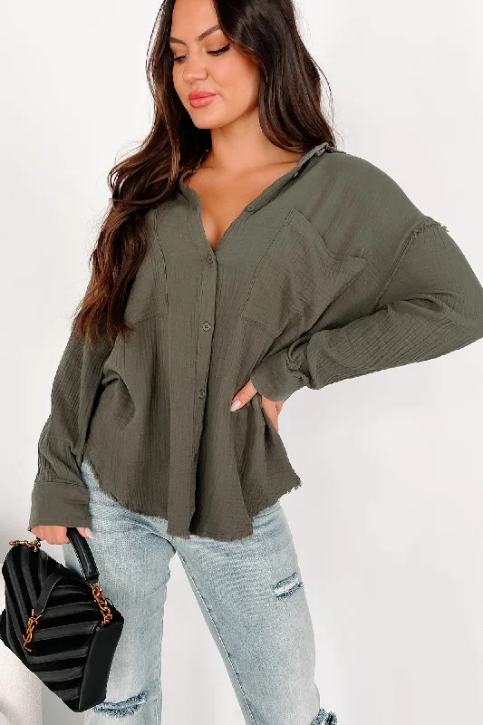 Plus Size Women Long Sleeve Top for a Flattering and Comfortable FitSimplistic Charm Oversized Cotton Gauze Shirt (Olive) Plus Size Women Long Sleeve Top for a Flattering and Comfortable FitSimplistic Charm Oversized Cotton Gauze Shirt (Olive)
