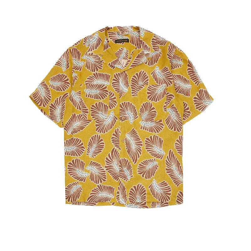 Boat Neck Women's Merino Wool Sweaters in Neutral ShadesEast Harbour Surplus Miami Shirt in Fan Leaf Print