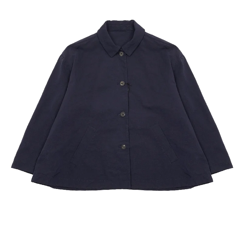 Button - Down Women's Shetland Wool Sweaters in Traditional PatternsBergfabel Women's Uli Jacket in Navy Button - Down Women's Shetland Wool Sweaters in Traditional PatternsBergfabel Women's Uli Jacket in Navy