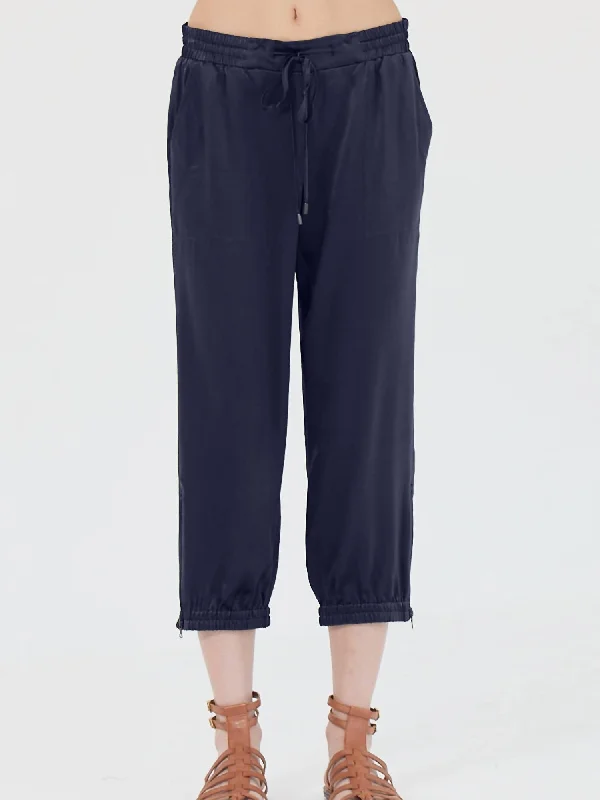 Luxe Parachute Capri Pant In Midnight