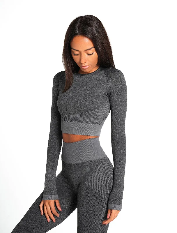 ADAPT Seamless Long Sleeve Crop Top - Black.Charcoal