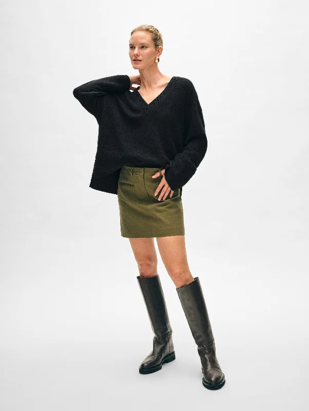 Women's Long Sleeve Turtleneck Cashmere SweatersCashmere Side Slit V Neck