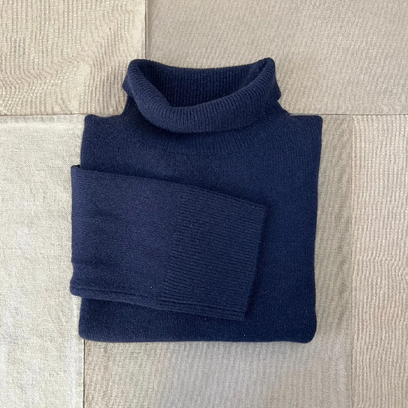 V - Neck Women's Ribbed Wool Sweaters for FallCecile Cashmere Turtleneck, Navy