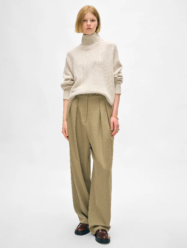 Women's Long Sleeve Turtleneck Cashmere SweatersMerino Cashmere Standneck