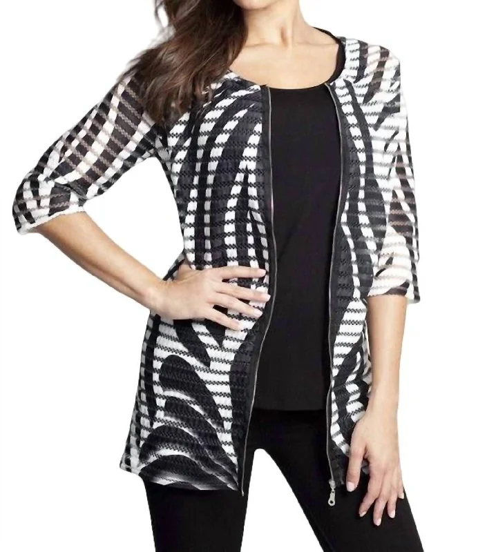 Textured Wave Long Cardigan In Black/white