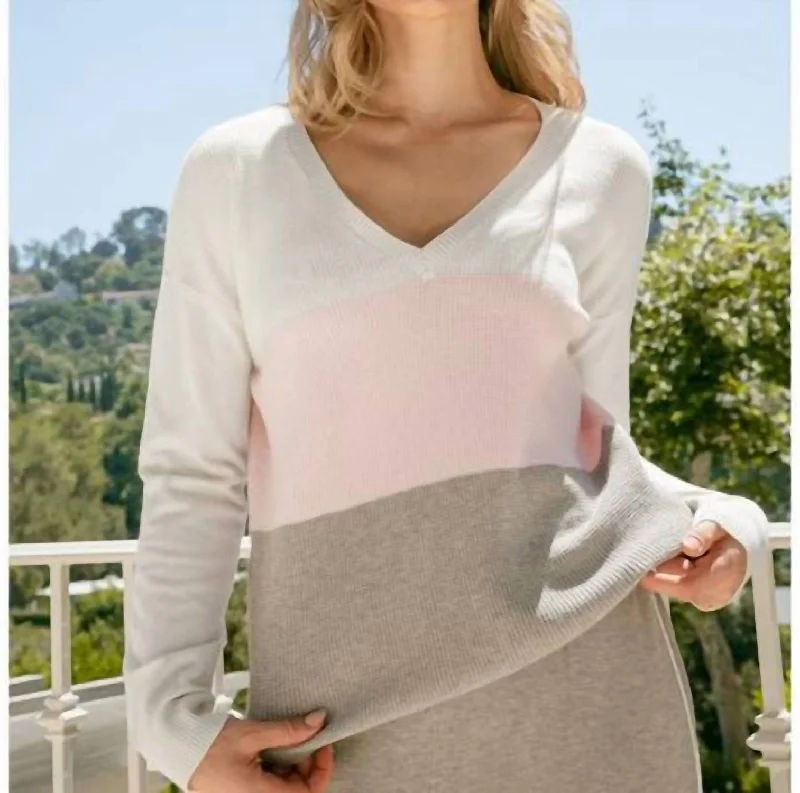 Women's Long Sleeve Turtleneck Cashmere SweatersV-Neck Colorblock Sweater In Grey