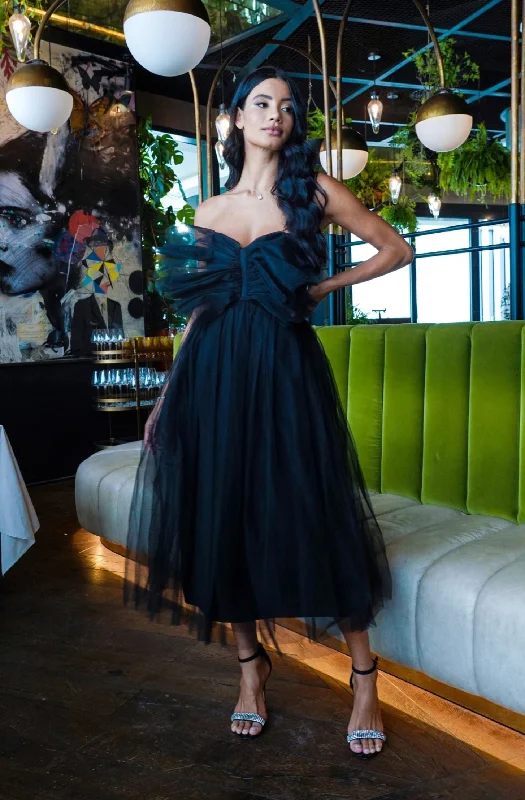 Backless Women Dress for a Sexy and Alluring Look at Evening EventsButterfly Black Tulle Midi Dress Backless Women Dress for a Sexy and Alluring Look at Evening EventsButterfly Black Tulle Midi Dress