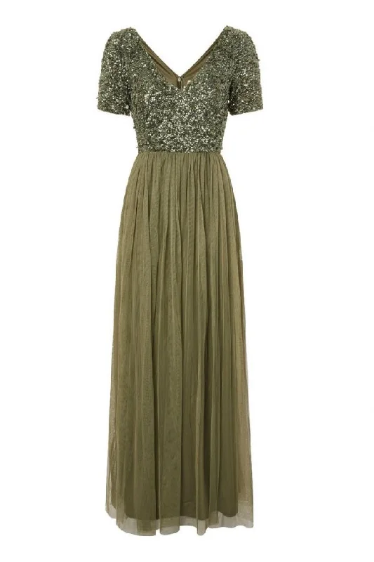 Lace - Embellished Women Dress for an Elegant and Sophisticated AppearanceChandelier Embellished Maxi Dress in Dark Olive Lace - Embellished Women Dress for an Elegant and Sophisticated AppearanceChandelier Embellished Maxi Dress in Dark Olive