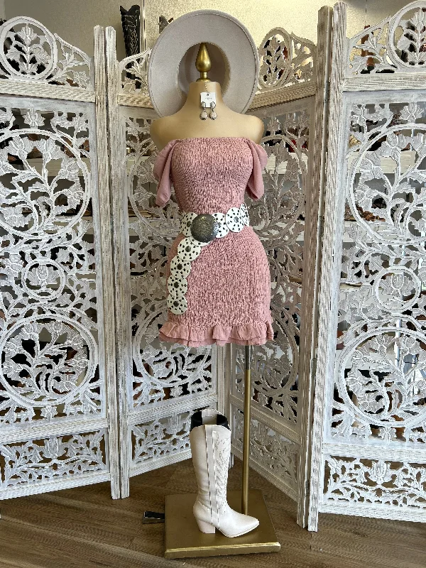 Strapless Women Dress with a Built - in Bra for Comfort and SupportMauve Smocked Mini Dress- Stretchy Strapless Women Dress with a Built - in Bra for Comfort and SupportMauve Smocked Mini Dress- Stretchy