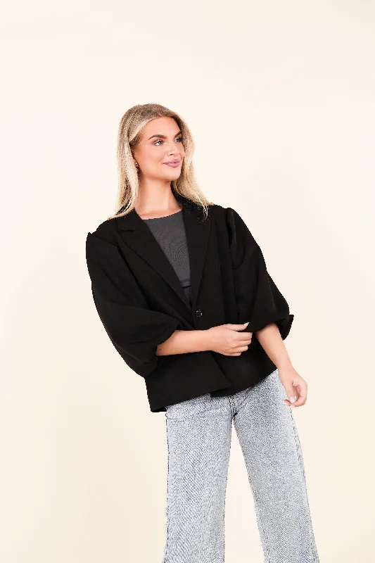 Women's Longline Linen Blazers in Pastel Colors for Summer EventsOversized blazer met pofmouwen zwart - Darcy Women's Longline Linen Blazers in Pastel Colors for Summer EventsOversized blazer met pofmouwen zwart - Darcy