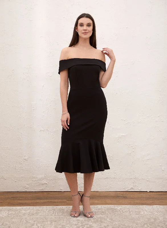 Mini Women Dress with a Short Hem for a Young and Trendy StyleOff-the-Shoulder Flounce Dress Mini Women Dress with a Short Hem for a Young and Trendy StyleOff-the-Shoulder Flounce Dress