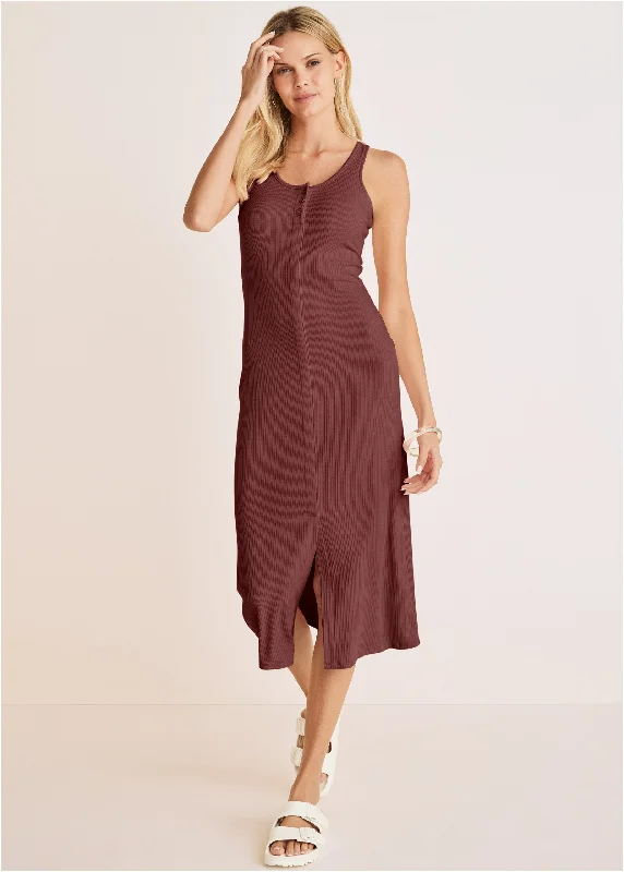 Ruffled Women Dress with Multiple Layers for a Playful and Girly StyleHenley Midi Dress - Auburn