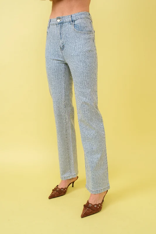 Ripped women jeans for a rebellious and fashion - forward styleStretch Mid Rise Rhinestone Stripe Fitted Jeans Ripped women jeans for a rebellious and fashion - forward styleStretch Mid Rise Rhinestone Stripe Fitted Jeans