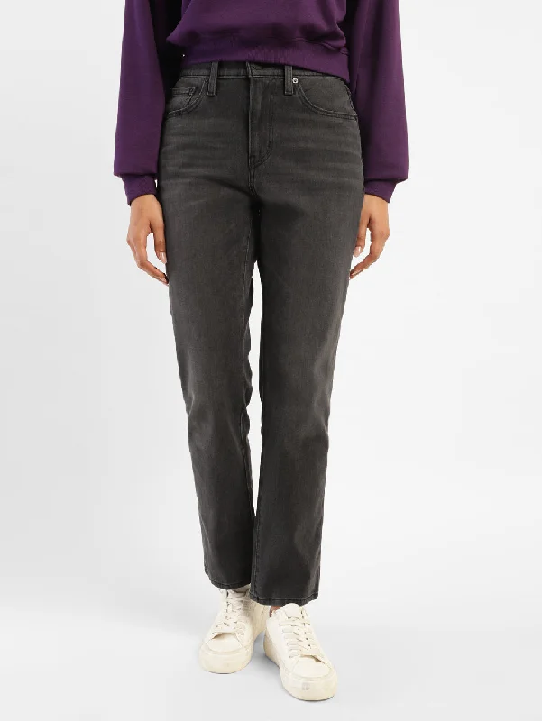 Colored women jeans in vibrant hues like red and yellowWomen's High Rise 724 Straight Fit Jeans Colored women jeans in vibrant hues like red and yellowWomen's High Rise 724 Straight Fit Jeans
