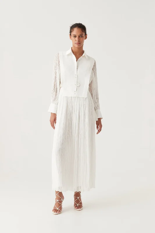 Pleated Women Dress with a Timeless and Elegant TextureAeriel Bib Front Maxi Dress Pleated Women Dress with a Timeless and Elegant TextureAeriel Bib Front Maxi Dress
