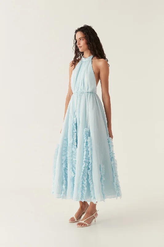 Backless Women Dress for a Sexy and Alluring Look at Evening EventsHilma Frill Maxi Halter Dress Backless Women Dress for a Sexy and Alluring Look at Evening EventsHilma Frill Maxi Halter Dress