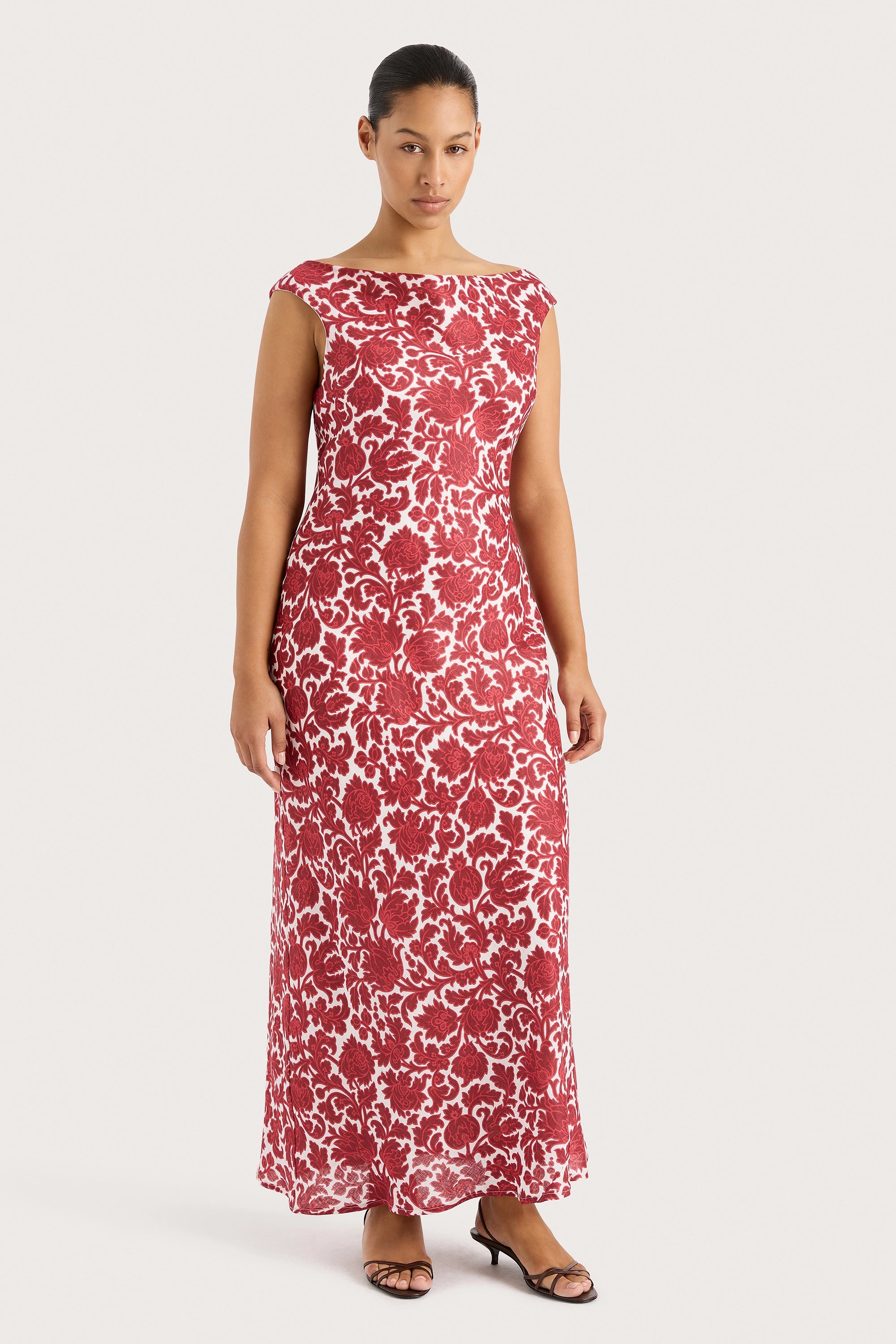 Plus Size Women Dress with a Flattering A - Line Cut for Comfort and StyleIlride Maxi Dress Heuchera Print Plus Size Women Dress with a Flattering A - Line Cut for Comfort and StyleIlride Maxi Dress Heuchera Print