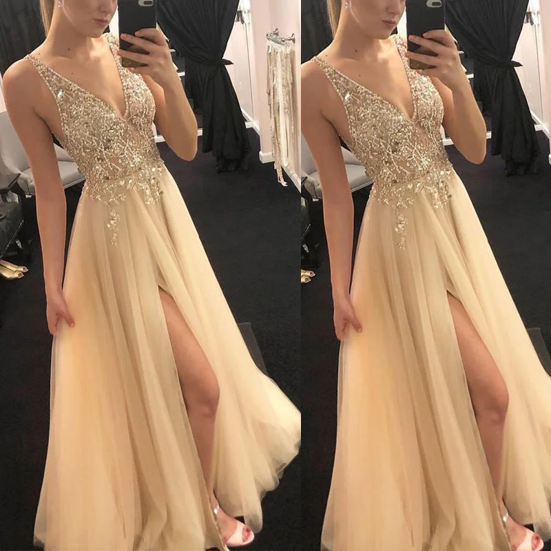 Ball Gown Women Dress with a Full Skirt for a Princess - like LookStylish Sequin Women's V-neck Sleeveless Long Dress Ball Gown Women Dress with a Full Skirt for a Princess - like LookStylish Sequin Women's V-neck Sleeveless Long Dress