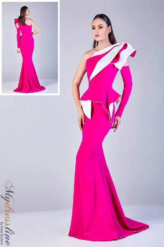 Mermaid - Style Women Dress with a Fitted Silhouette for Special OccasionsSara Badr 26718 Mermaid - Style Women Dress with a Fitted Silhouette for Special OccasionsSara Badr 26718
