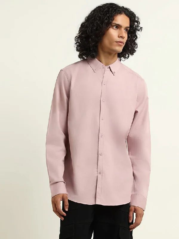 Cargo Women Shorts with Multiple Pockets for FunctionalityNuon Plain Dusty Pink Cotton Relaxed Fit Shirt Cargo Women Shorts with Multiple Pockets for FunctionalityNuon Plain Dusty Pink Cotton Relaxed Fit Shirt
