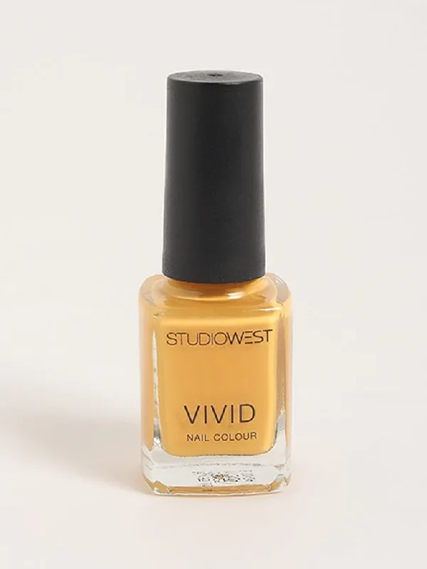 Denim Women Shorts with Distressed Details for a Casual VibeStudiowest Creme Honey Y-001 Nail Color - 9ml Denim Women Shorts with Distressed Details for a Casual VibeStudiowest Creme Honey Y-001 Nail Color - 9ml