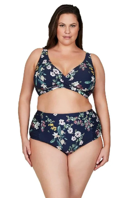Ruched bikini with fabric gathers for a slimming effectArtesands AT3711NK Neo Kimono Bikini Top - Navy Ruched bikini with fabric gathers for a slimming effectArtesands AT3711NK Neo Kimono Bikini Top - Navy