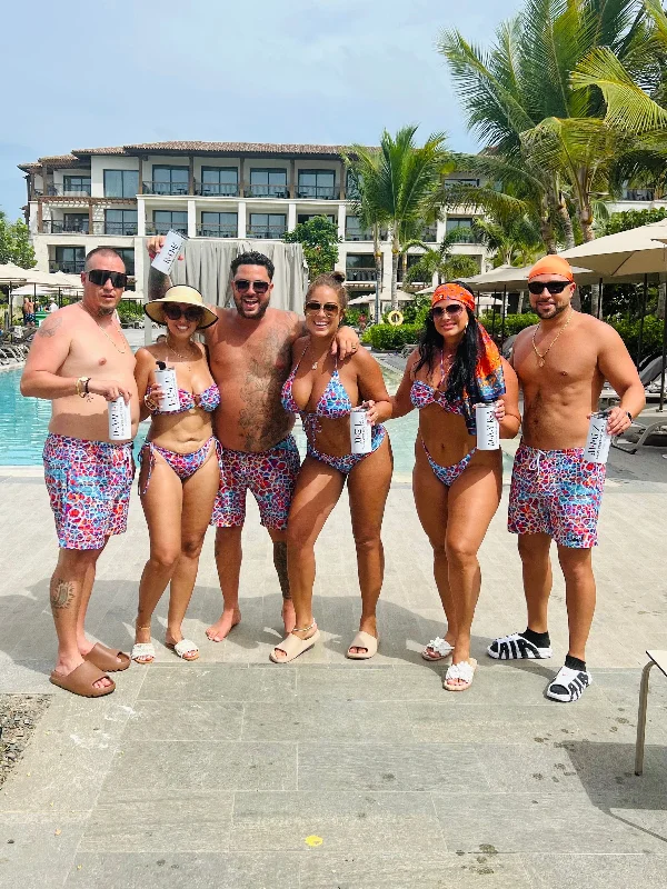 Push - up bikini top to enhance the bust for a confident beach appearanceCRUSH TRUNKS 5.5" & 7.5" STRETCH Push - up bikini top to enhance the bust for a confident beach appearanceCRUSH TRUNKS 5.5" & 7.5" STRETCH